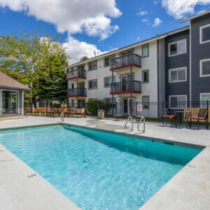 the-ruckus-pullman-wa-outdoor-pool-1